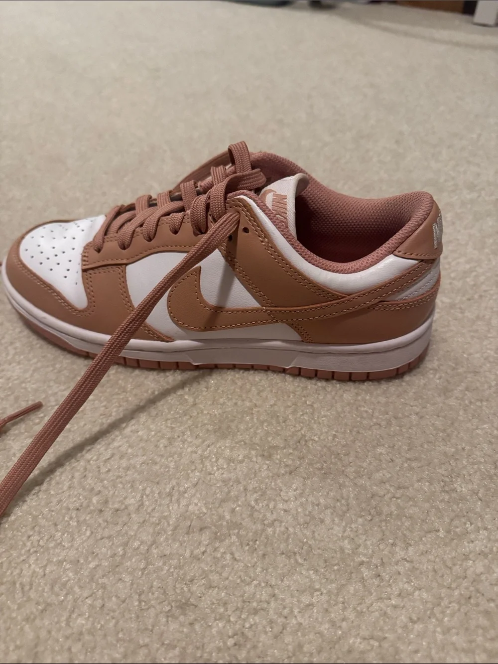 Nike classic low